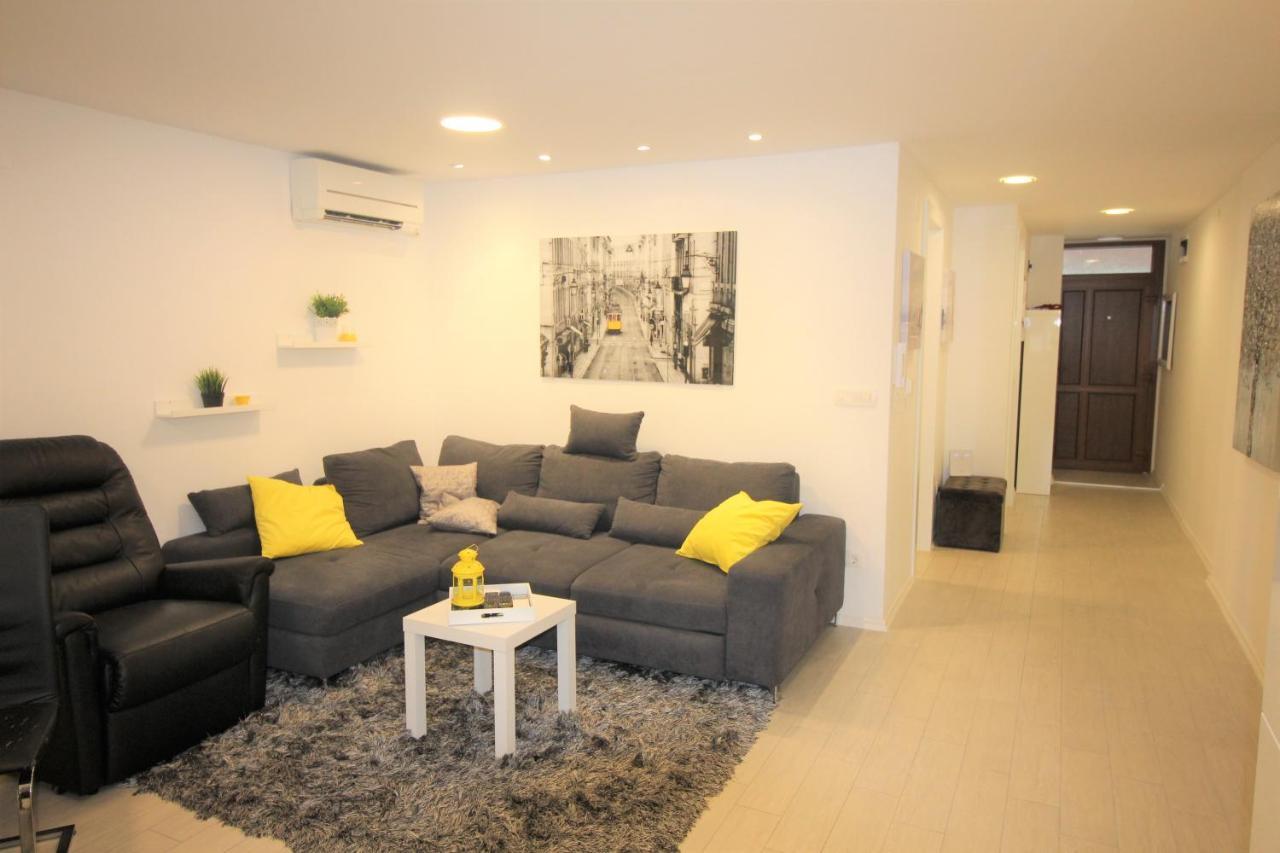 Apartment Pia Шибеник Экстерьер фото