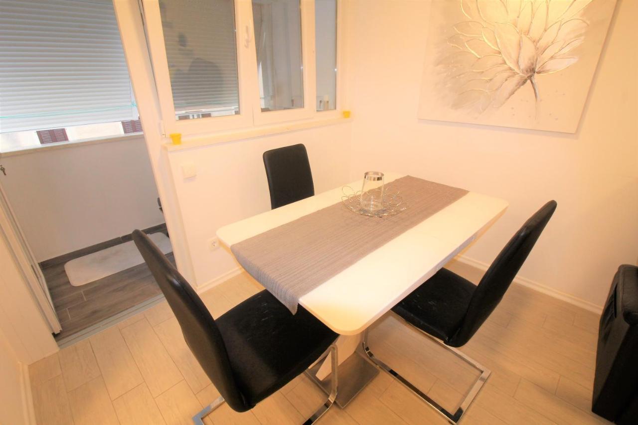 Apartment Pia Шибеник Экстерьер фото