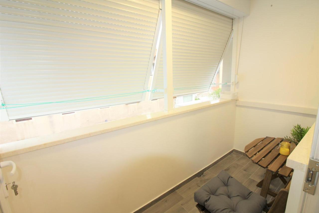 Apartment Pia Шибеник Экстерьер фото
