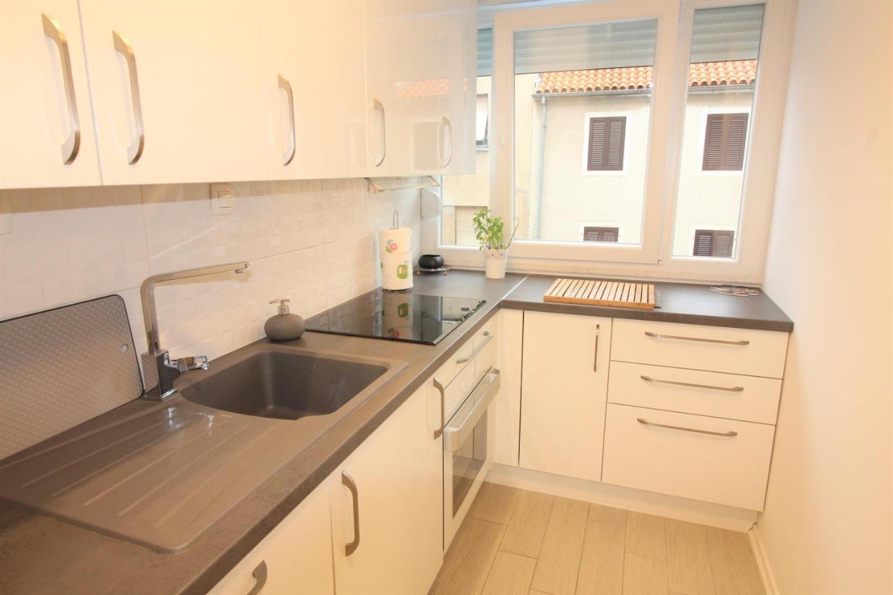 Apartment Pia Шибеник Экстерьер фото