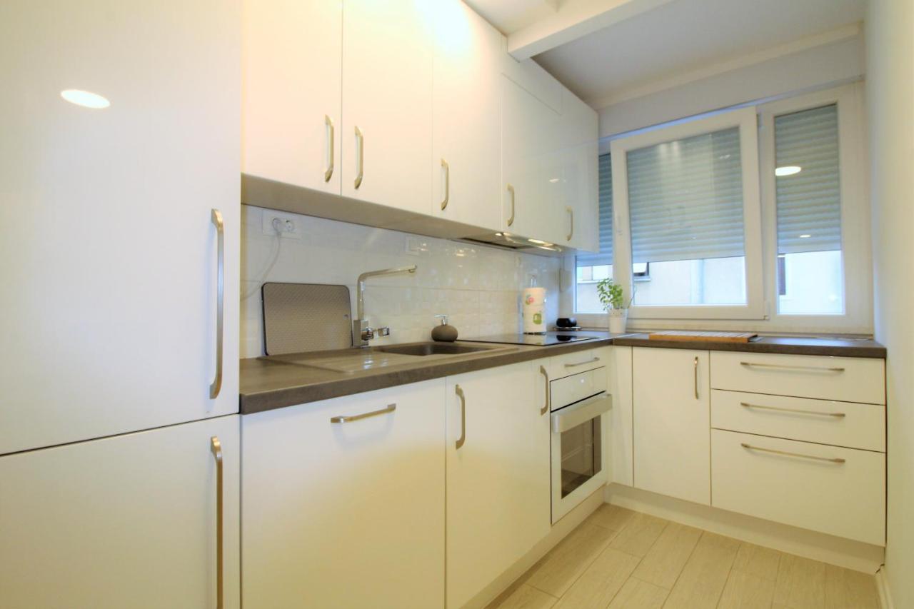 Apartment Pia Шибеник Экстерьер фото